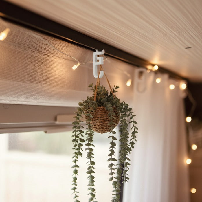 WIGO Rolli awning hooks for the poles