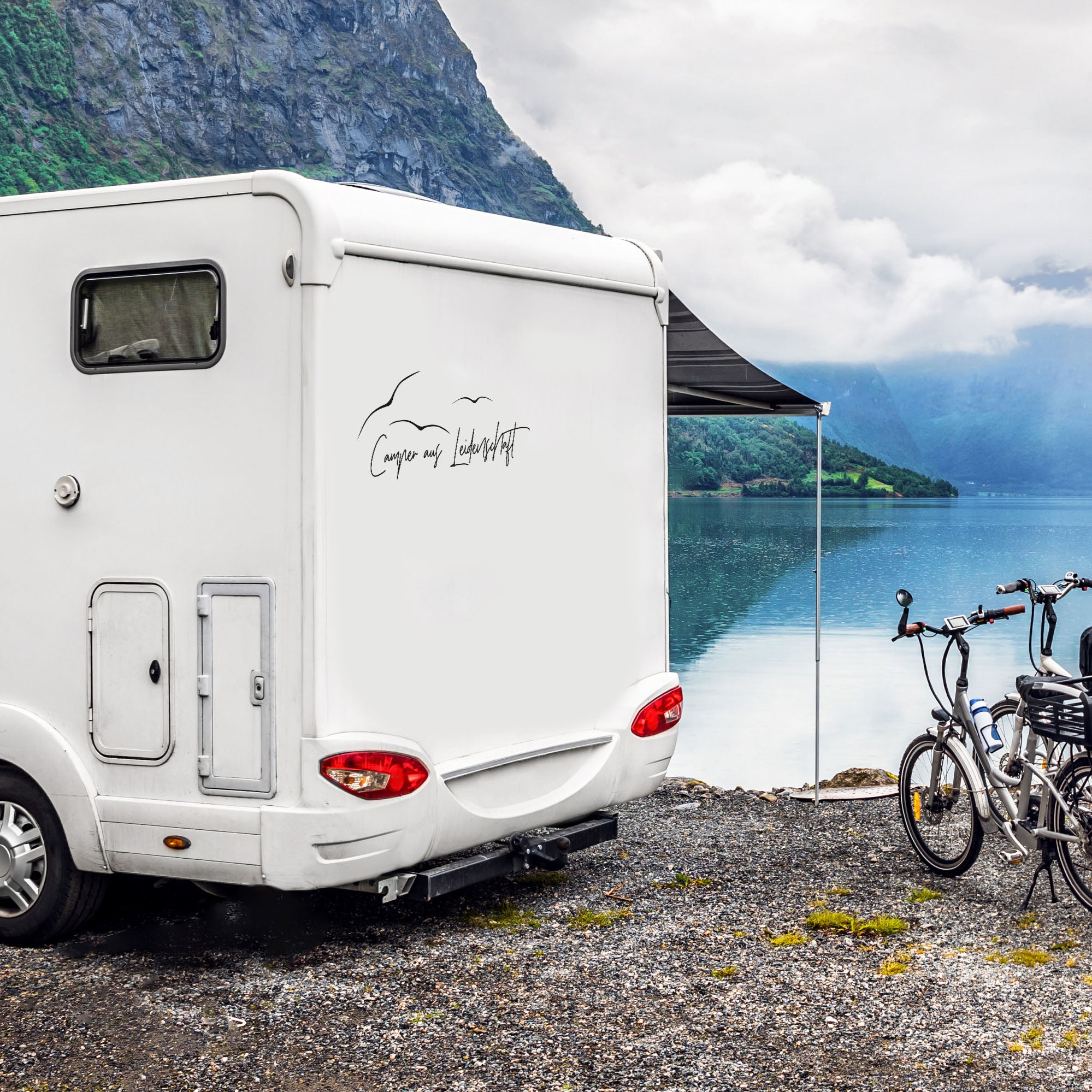 Camping sticker "Camper with passion"