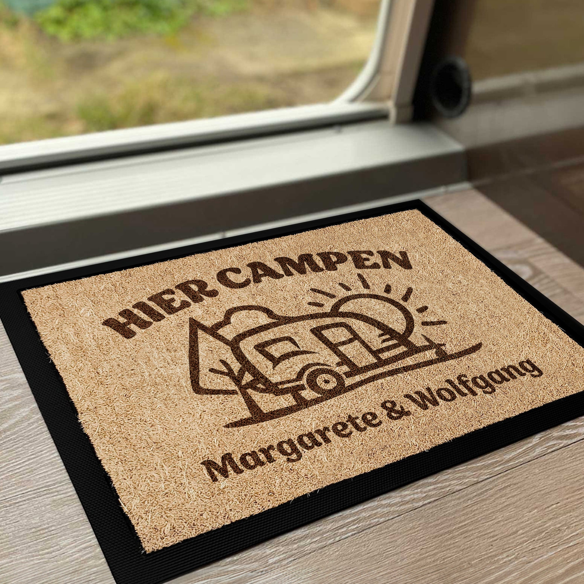 Camping Fussmatte "Hier campen... - WoWa" personalisierbar