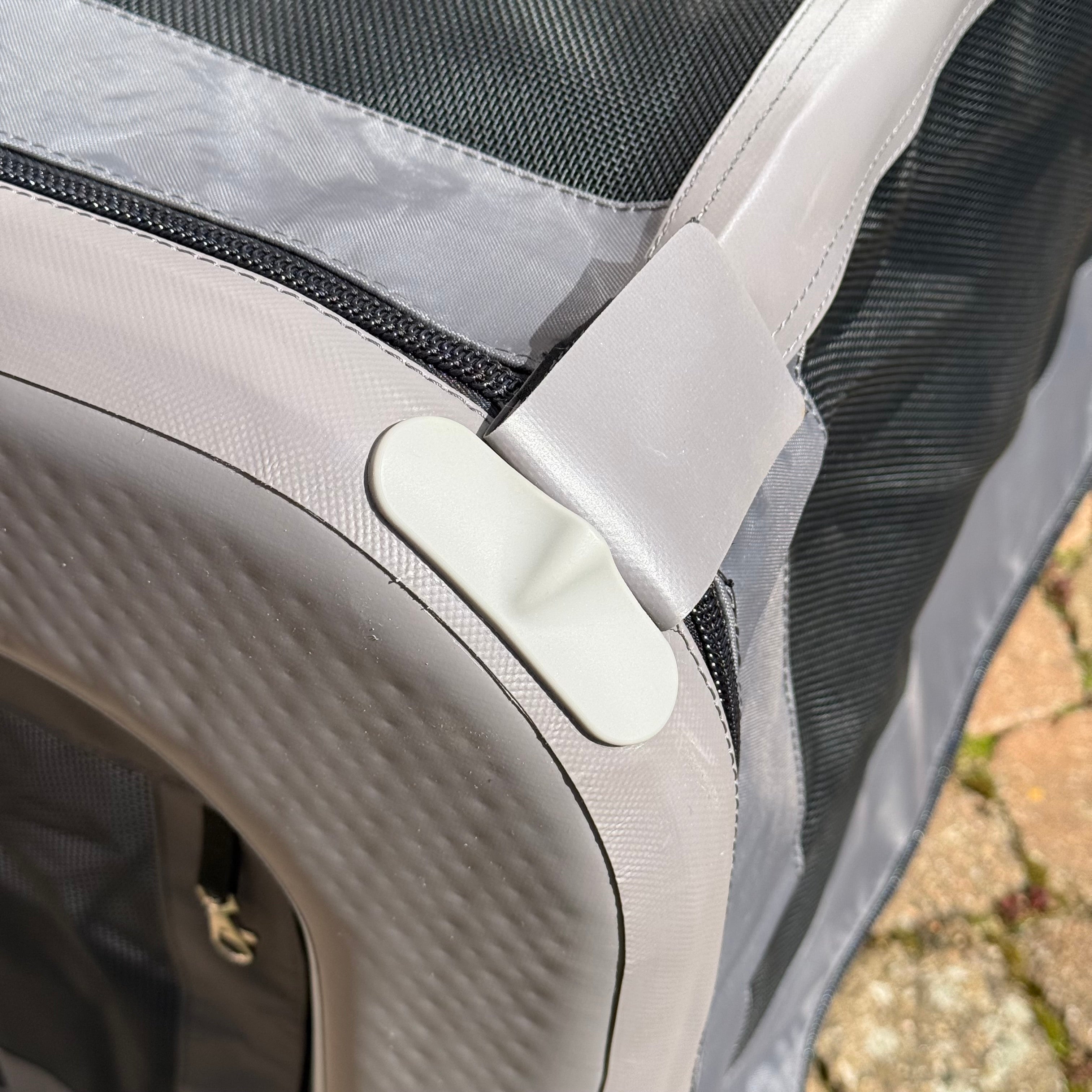 Aufblasbare Hunde Transportbox mit seitlichem Eingang