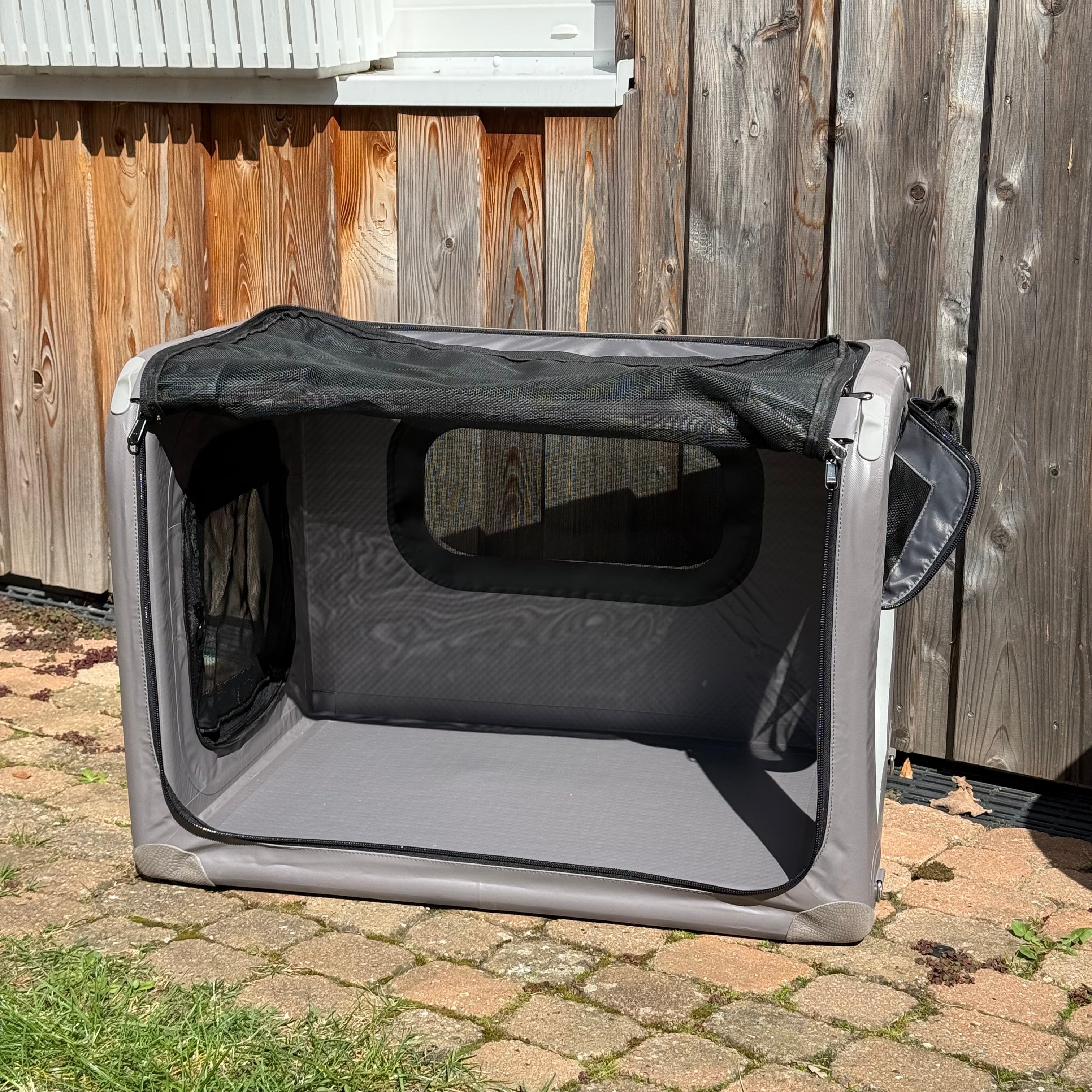 Aufblasbare Hunde Transportbox mit seitlichem Eingang
