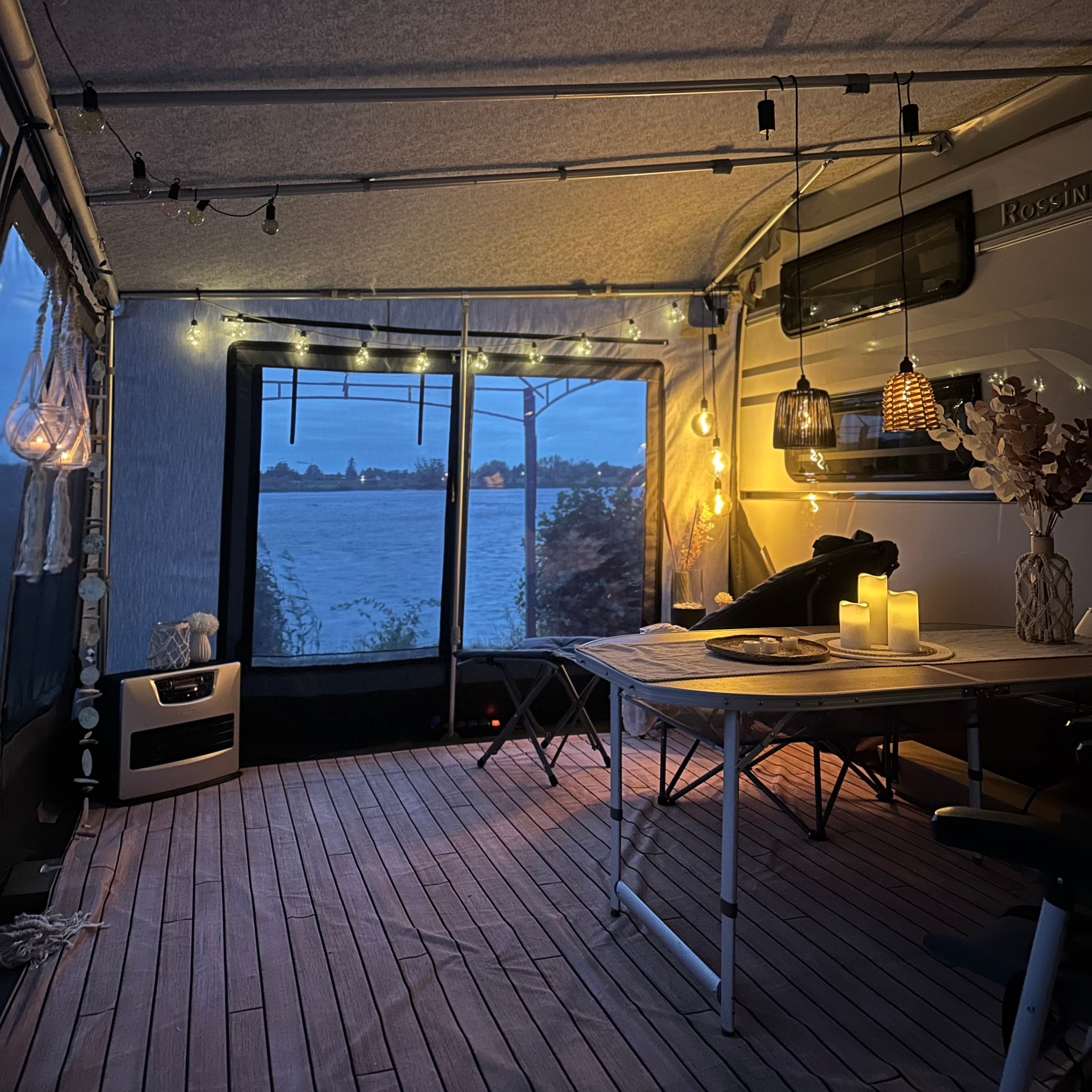 Camping awning hanging lamp with LED “TWINE” black