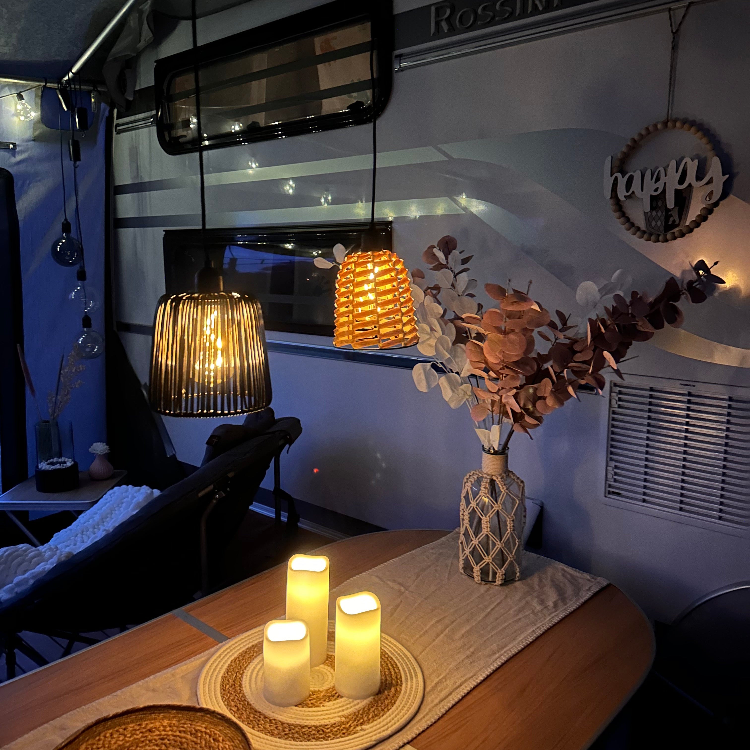 Lámpara colgante para toldo de camping con LED “TWINE”