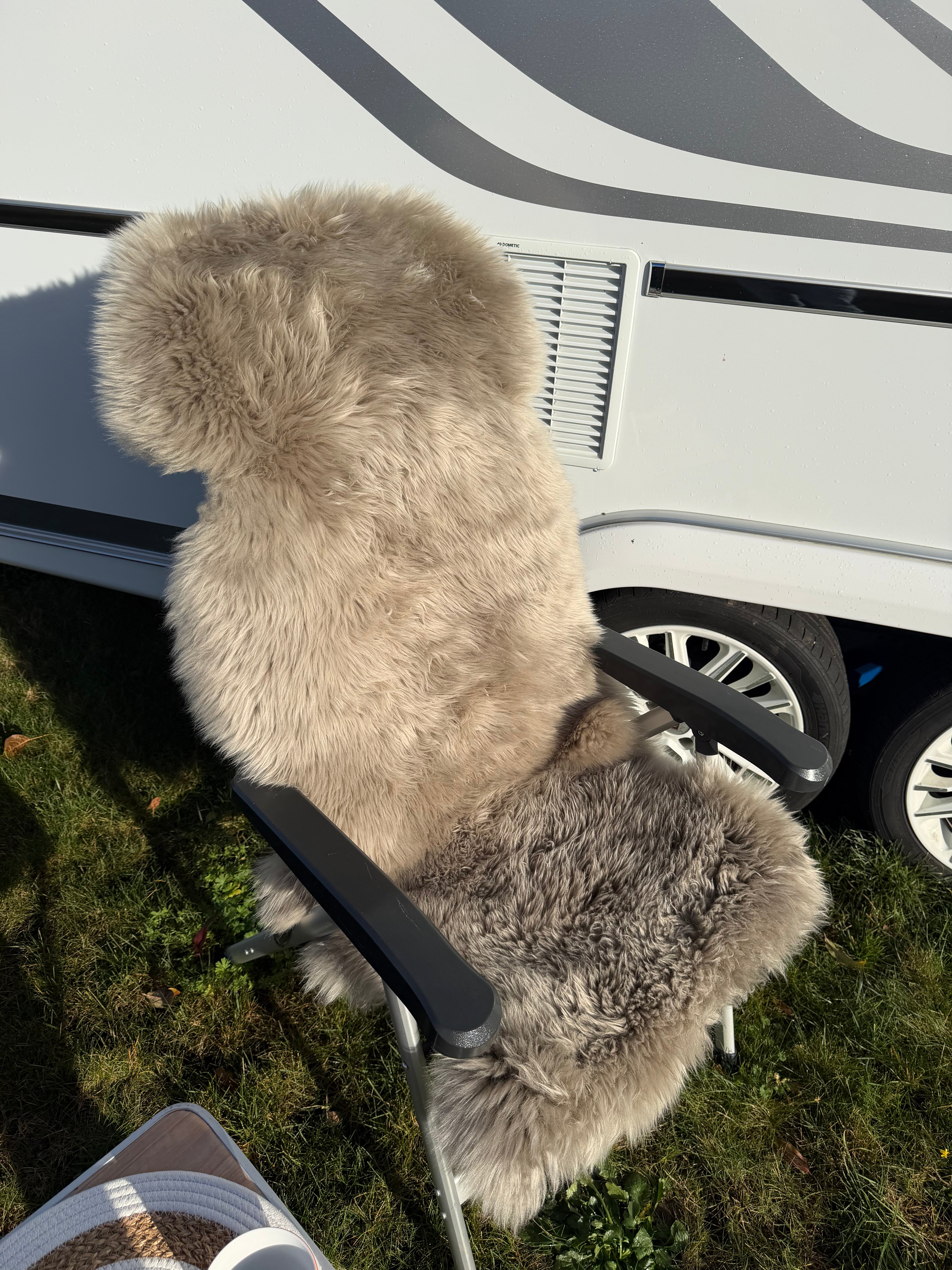 Hochwertiges Lammfell 140 x 68 cm