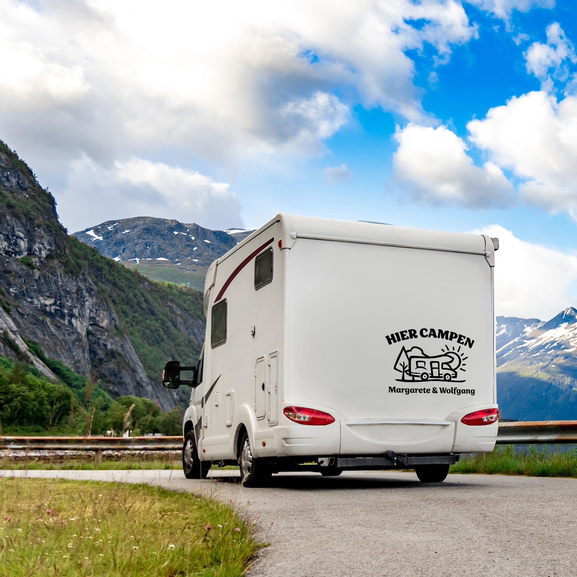 Aufkleber „Hier Campen… - Wohnmobil“ personalisierbar