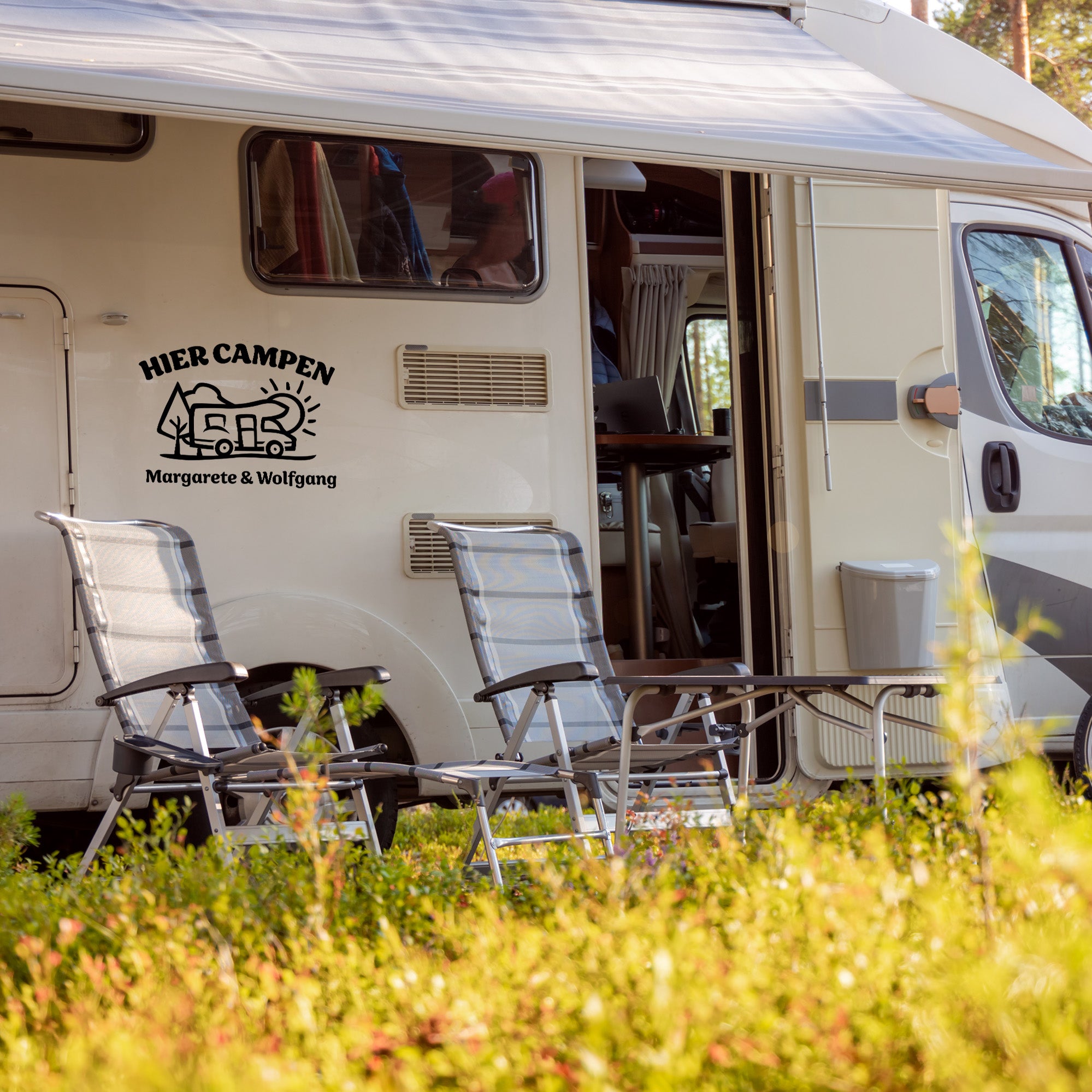 Aufkleber „Hier Campen… - Wohnmobil“ personalisierbar