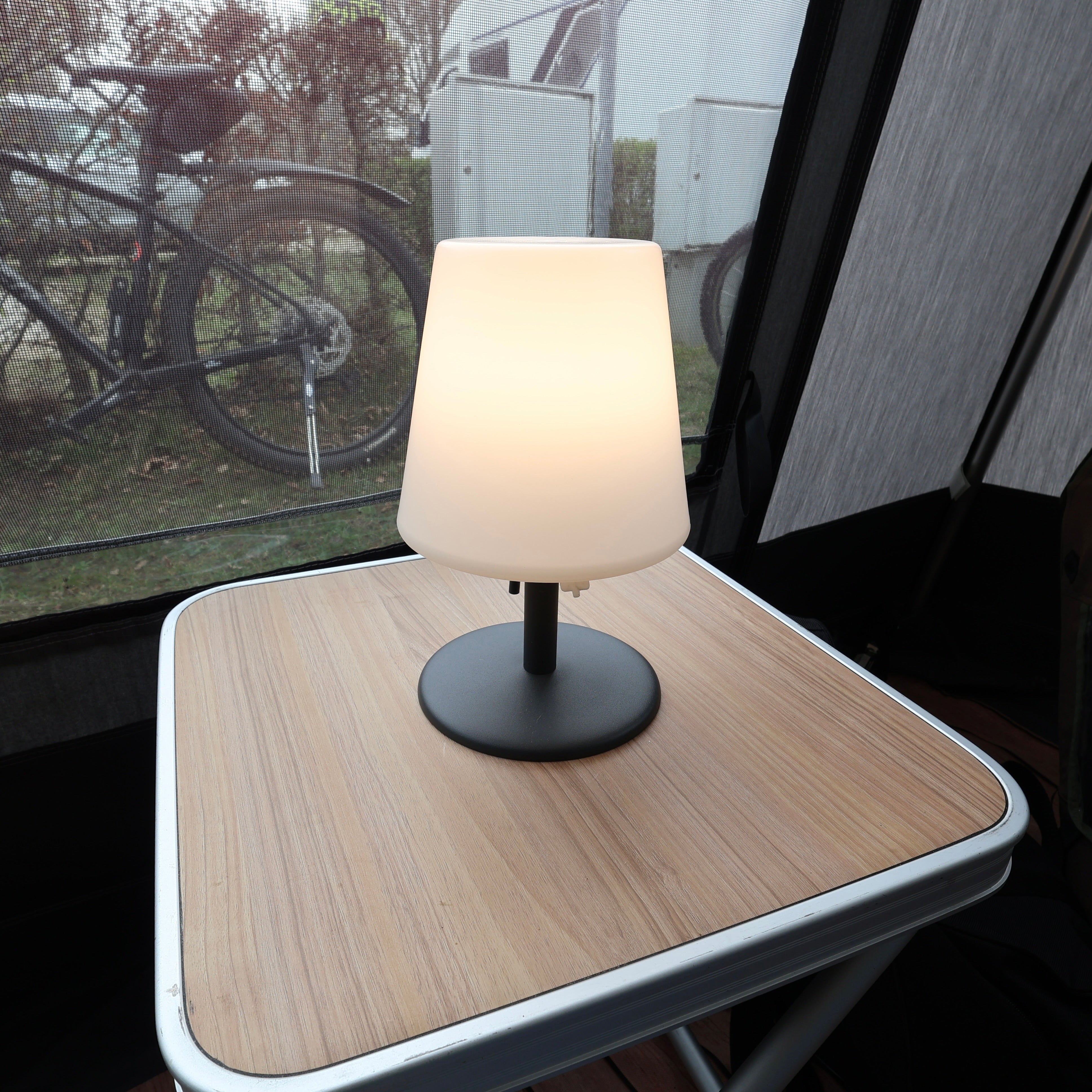 Crete table lamp