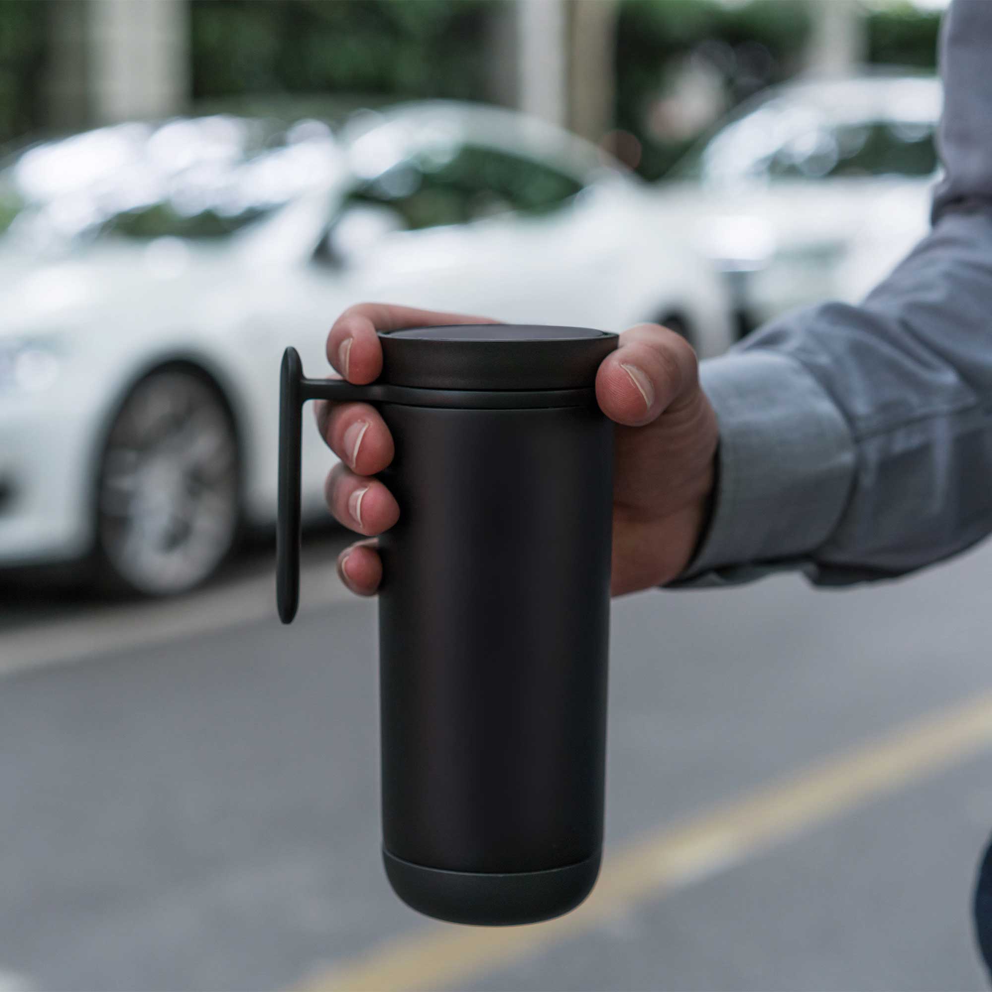Coffee To Go mug CLIK with handle - customizable